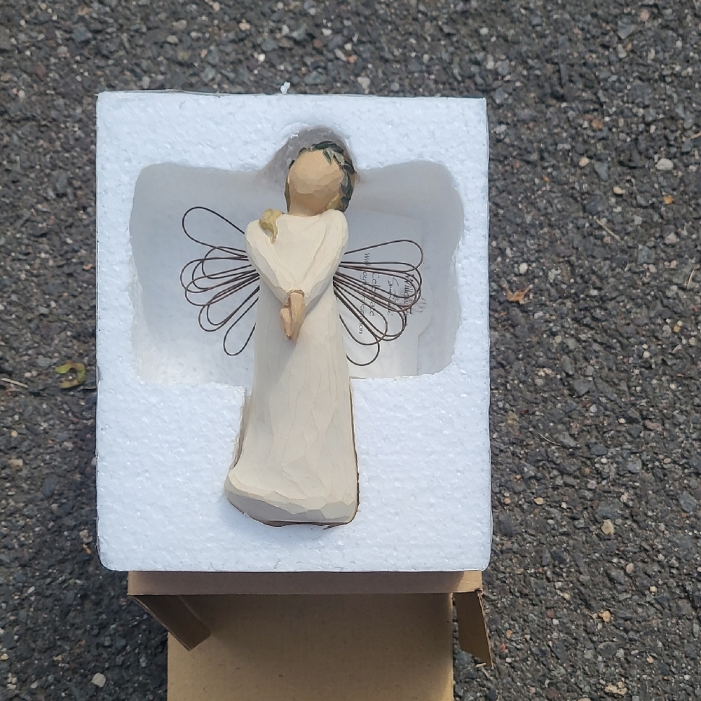 Willow Tree Angel Sculpture